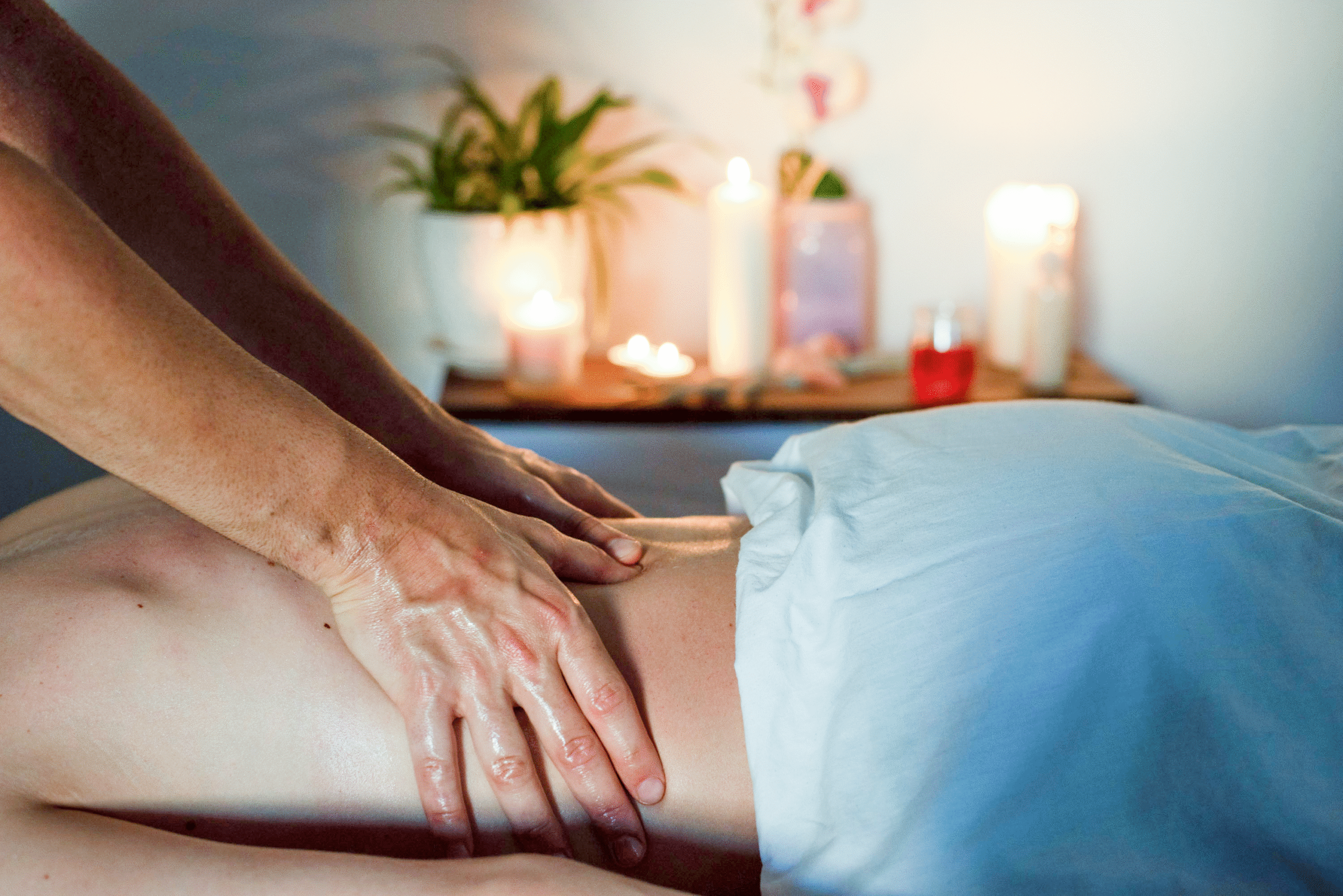 Luxury massage and hypnosis in Ibiza for relaxation and wellness